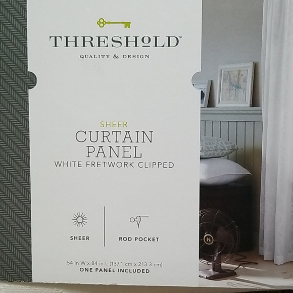 Curtain Panel - Picture 2 of 4